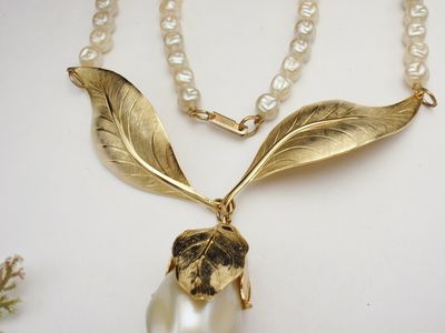 baroque necklace 003.JPG