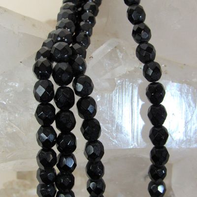 blong black glass bead necklace detail.jpg