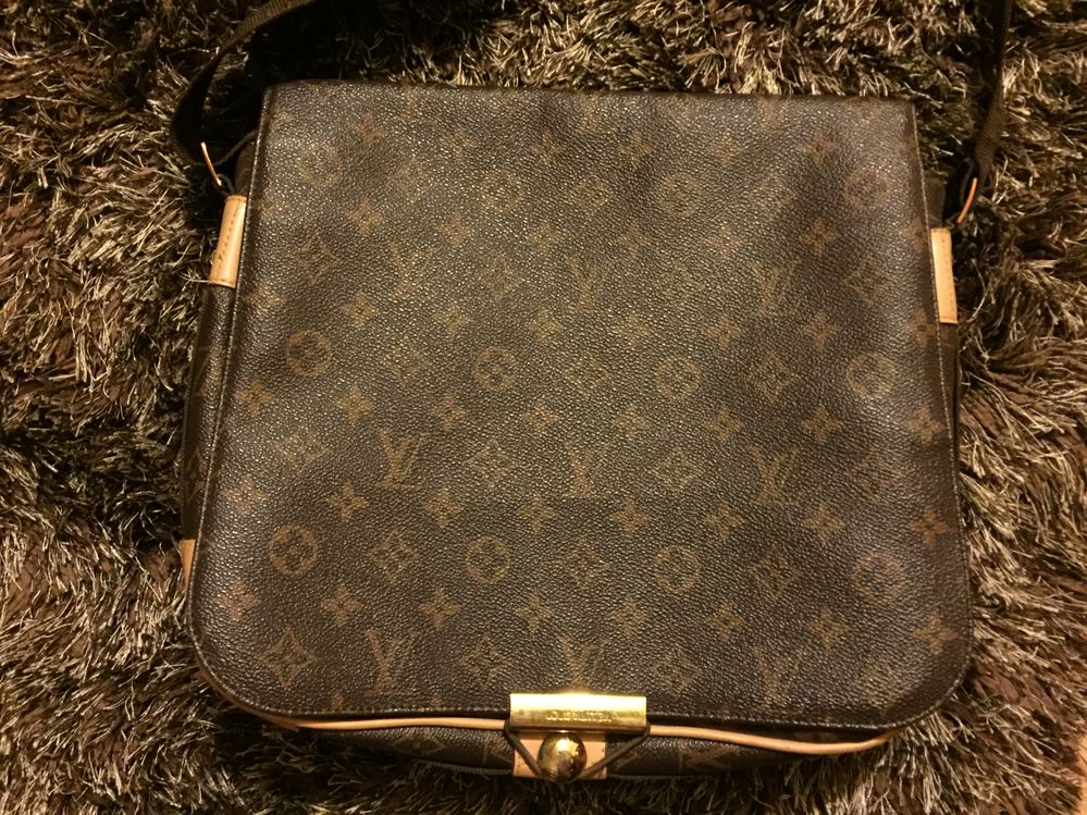Solved: Louis Vuitton Messenger Bag real or fake? - The eBay Community