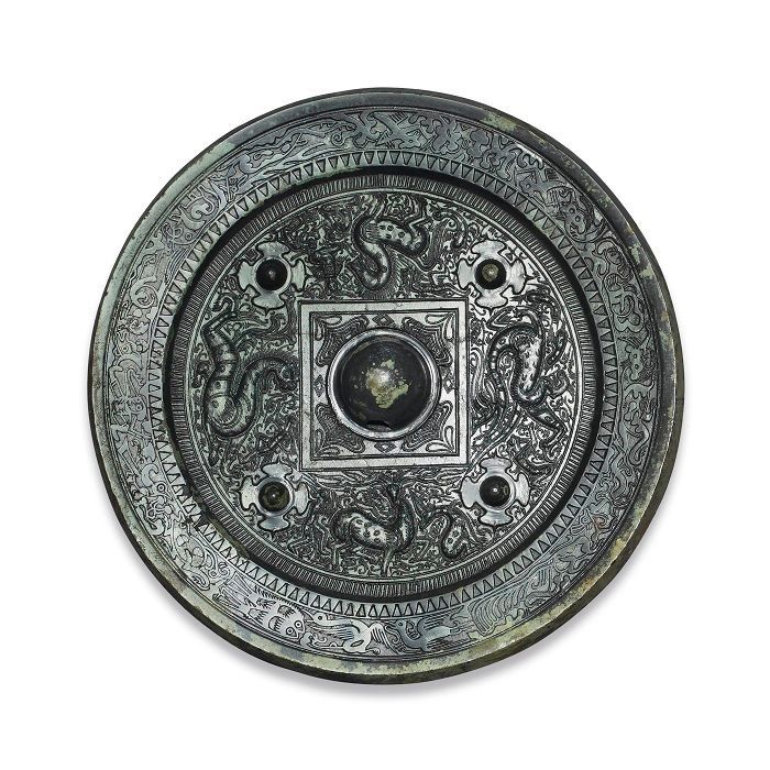 2012_NYR_02580_1248_000(a_bronze_mirror_eastern_han_dynasty082316).jpg