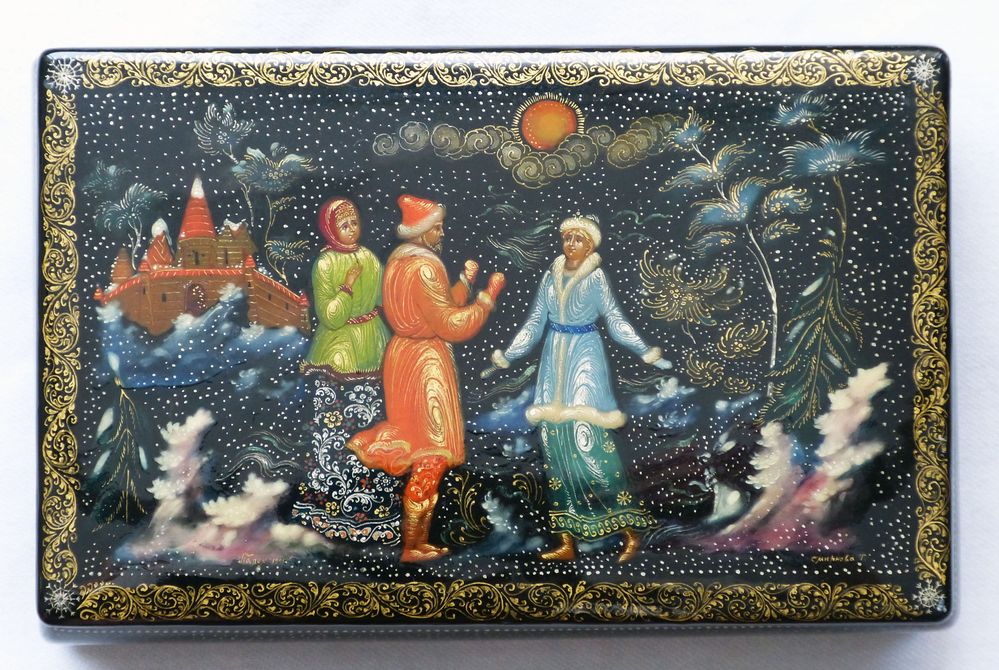 Russian Palekh lacquer box - Snegurochka top01.JPG