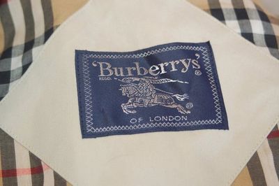 burberry trench coat label