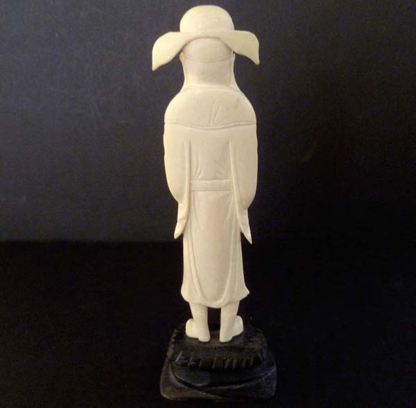 Solved: Is this Asian Figurine Ivory? Chinese? Resin? Tras... - The ...