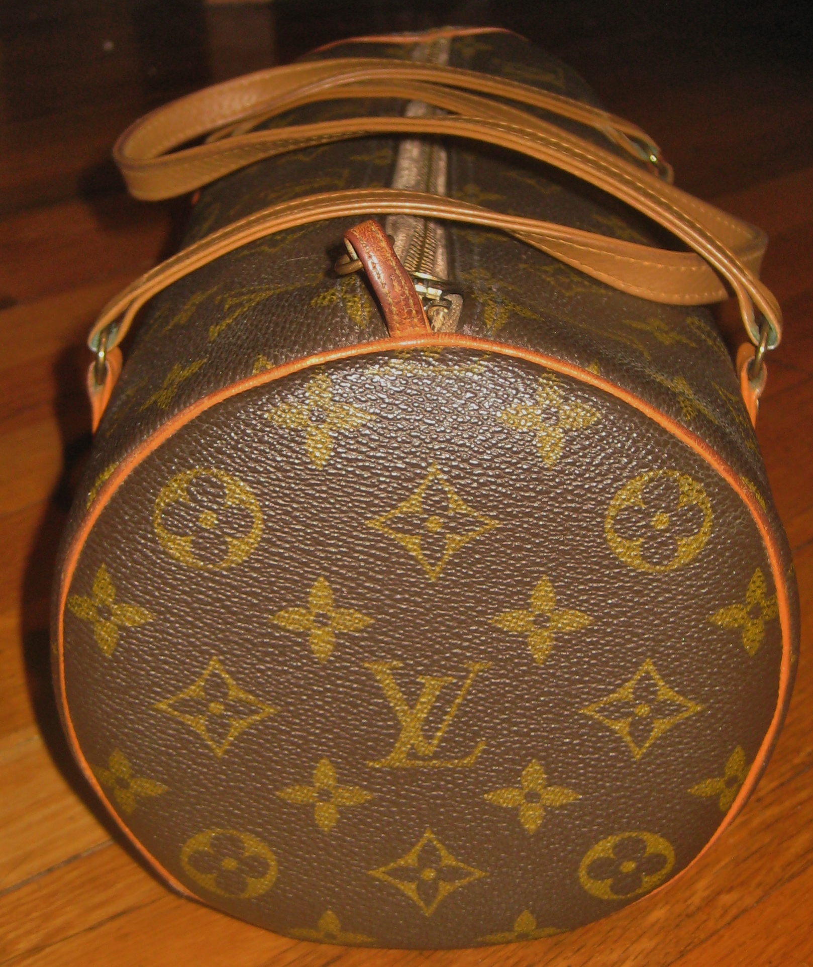 Best Auth Louis Vuitton Vintage Shoulder Bag talon On The Zipper