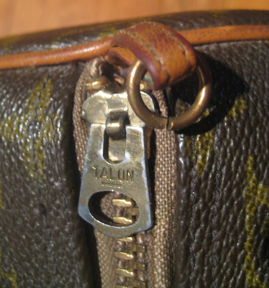 louis vuitton zipper