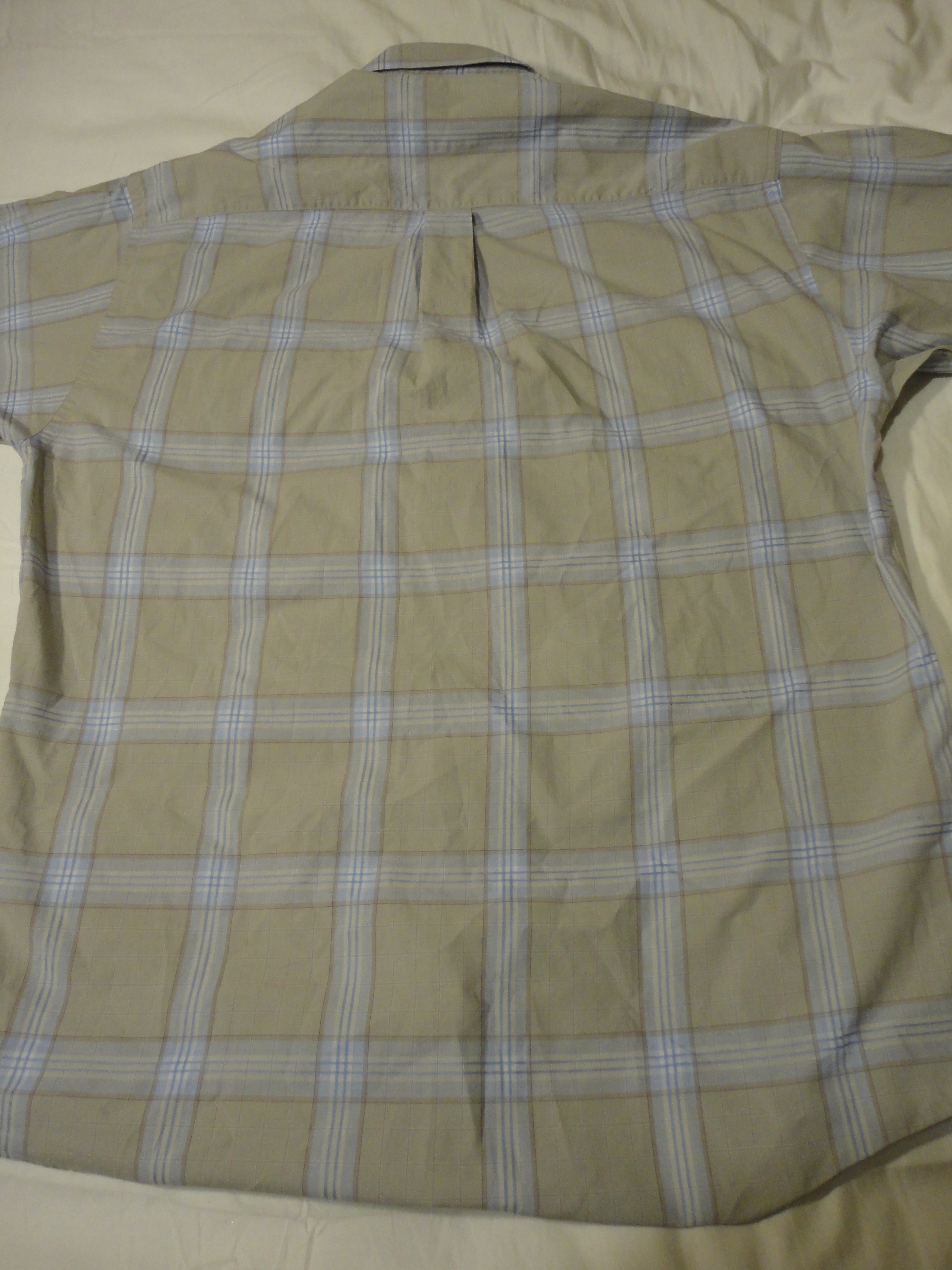 Help authenticating a Burberry shirt? - The eBay Community