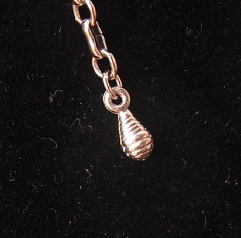 shell necklace dangle.jpg