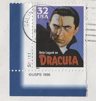 Bela_Lugosi_Dracula_smaller.jpg
