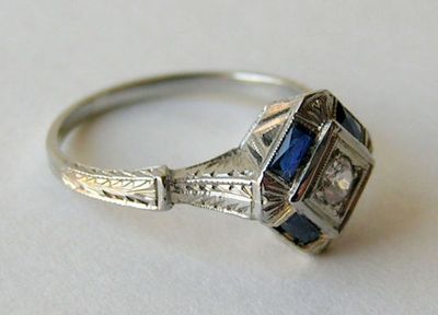Sapphire Ring 11.jpg