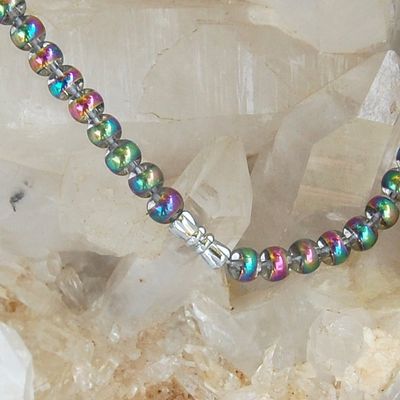 iridescent bead necklace clasp.jpg