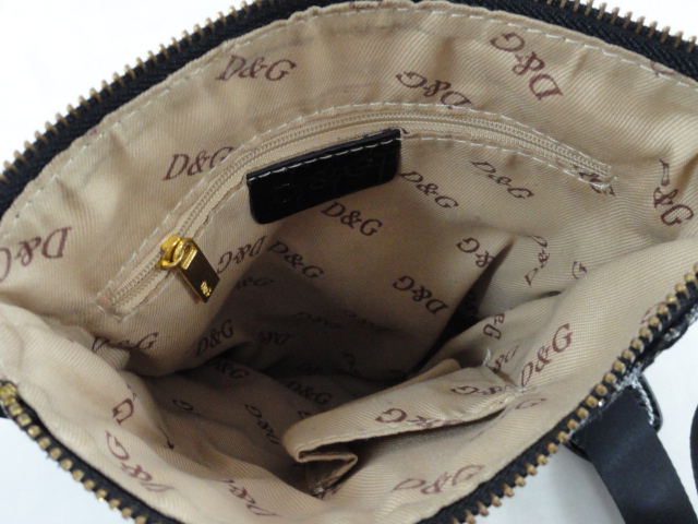 how to tell if a dolce and gabbana purse is real