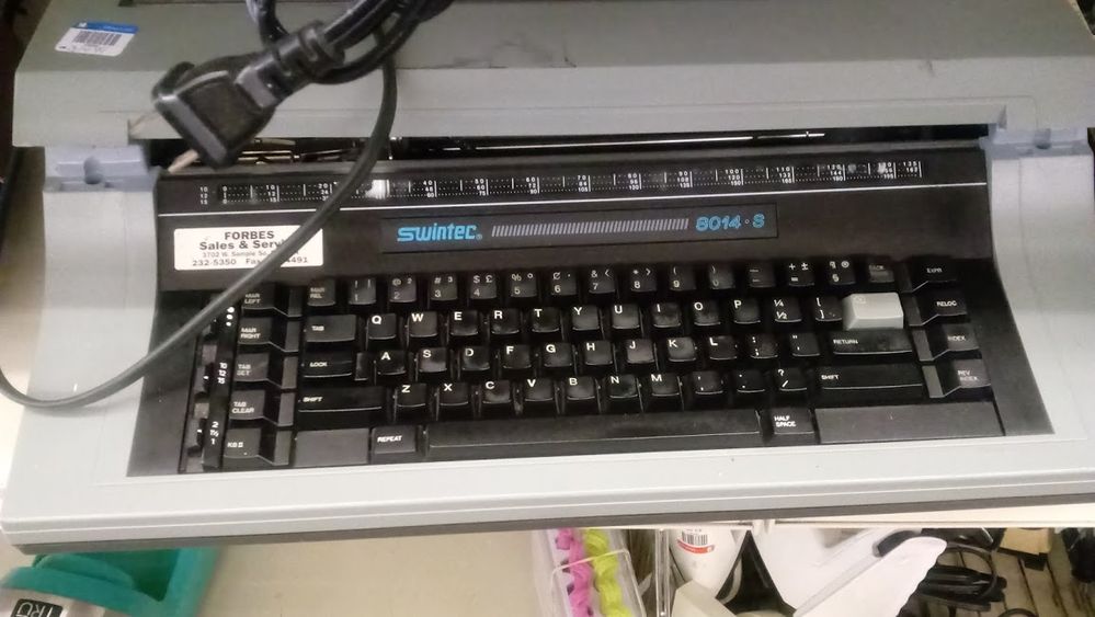 Swintec 8014 Typewriter