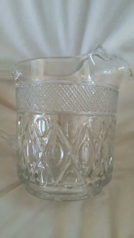 pitcher clear glass 1.jpeg