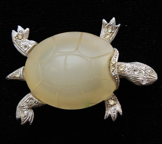 Hattie Carnegie Turtle Pin