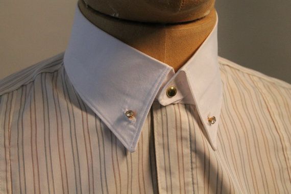 collar button.jpg