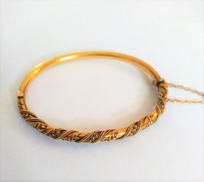 15ct Etruscan Revival bracelet