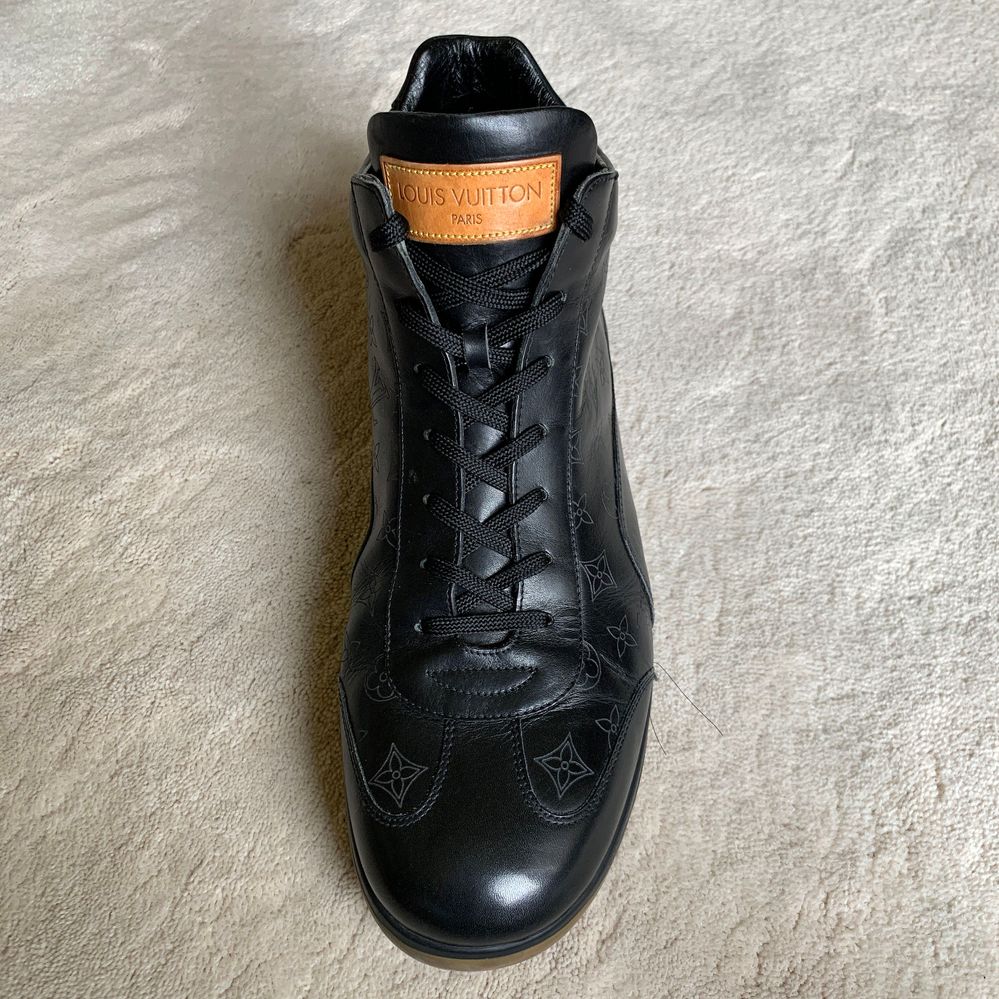 Louis Vuitton Monogram Black Leather Sneakers 8 LV-3.jpg