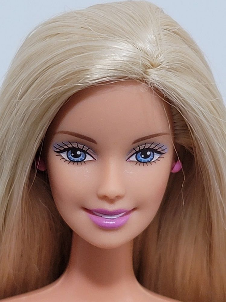 Doll ID View 2023.03.31 Face Resized.jpg